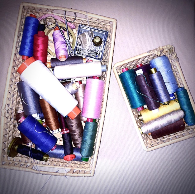 Balík materiálov na výšivku